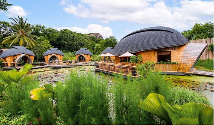 Tayland'da Bir Eko-Turist Oteli: Yüzen Bambu Bungalovlar