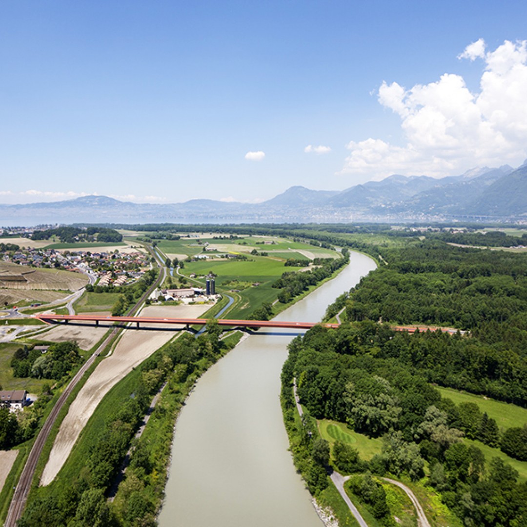 Rhône Köprüsü: Yatay Bir Gökdelen Gibi