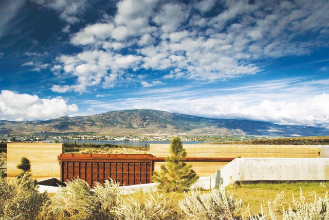 ​NK’Mip Desert Cultural Central Çölün Ortasında Ve Çöle Uyumlu