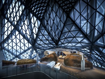 Serbest Biçim: Morpheus Otel