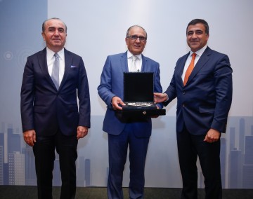 GYODER’in Yeni Başkanı Halk GYO Genel Müdürü Dr. Feyzullah Yetgin Oldu