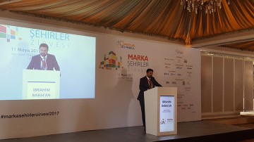 Marka Şehir Zirvesi'nde  İstanbul'un Sorunları Konuşuldu