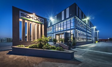 Schüco 'Lojistik ve Eğitim Merkezi'  Tekirdağ' da Açıldı