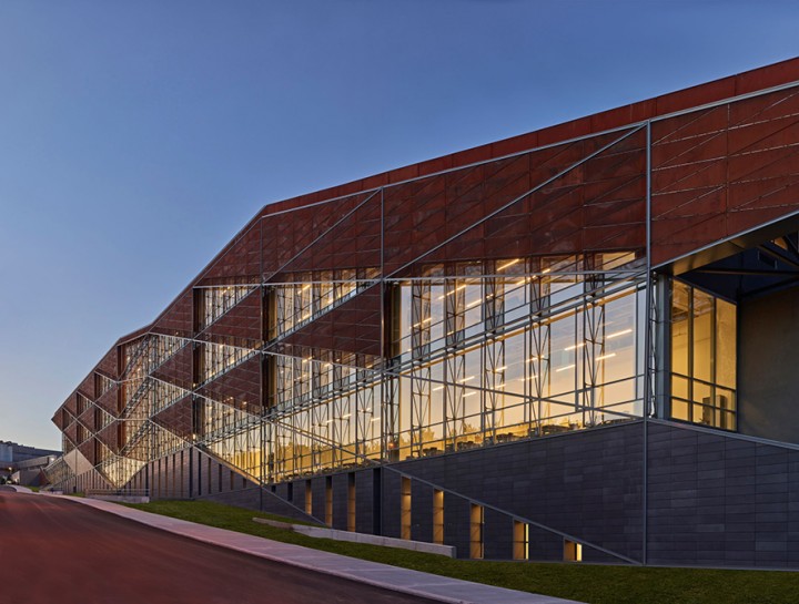 Özyeğin Üniversitesi Mimarlık ve Tasarım Fakültesi Projesine Amerika ve Avrupa’dan İki Ödül