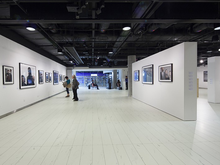 Kütüphanelerde Sergi Alanı Örnekleri Kütüphanelerde Sergi Alanı Örnekleri