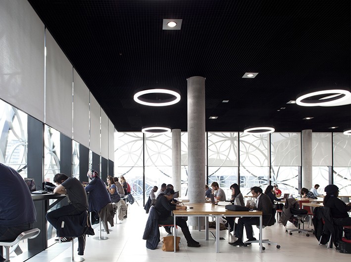 Kütüphanelerde Ortak Çalışma Alanları Kütüphanelerde Ortak Çalışma Alanları