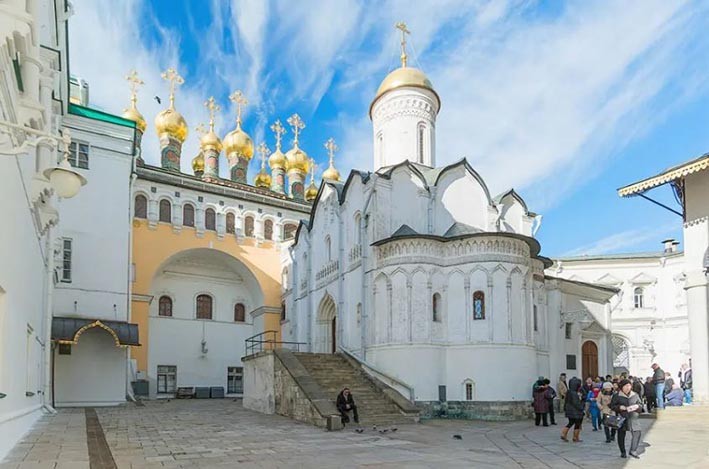 Mimarlık ve Kilise Örnekleri