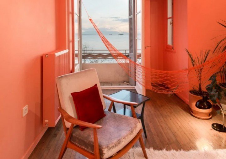 Güçlü Tonlarla Vurgulanmış 10 Renkli Oturma Odası