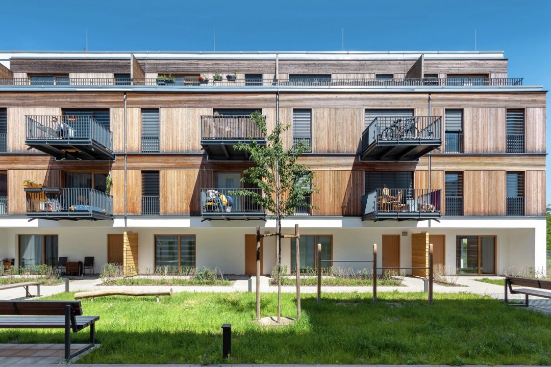 İklim Dostu Yaşam Binaları Climate Positive Living in Schleizer Straße