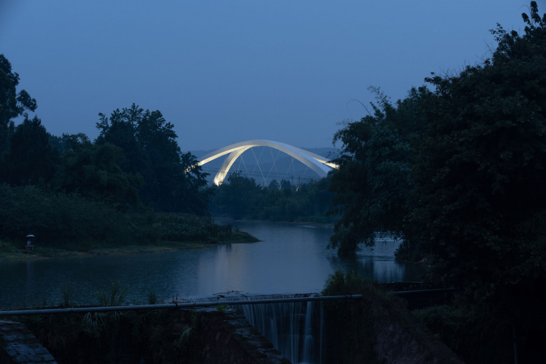 Zaha Hadid Architects Jiangxi Nehri Köprüsü
