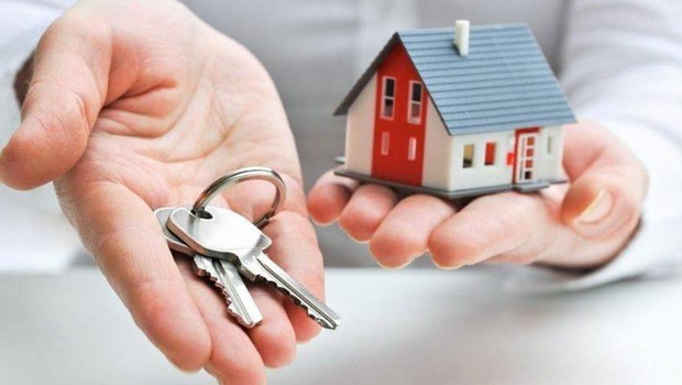 Yeni Evlenen Çiftlere Aile ve Gençlik Bankasından Faizsiz Kredi