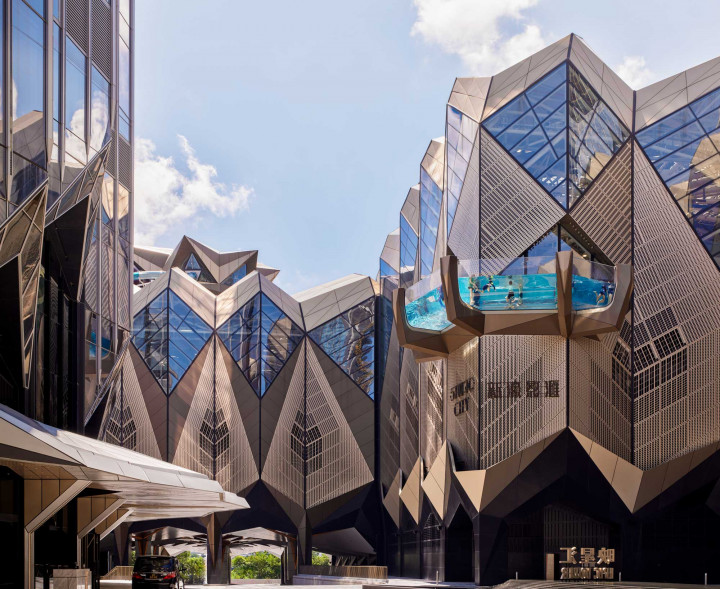 Zaha Hadid Architects'i̇n Art Deco'dan İlham Alan Sürdürülebilir Oteli̇