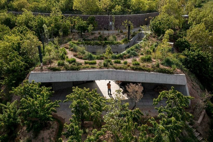 İran'da Çatı Bahçeleri ile 'Inside Home'