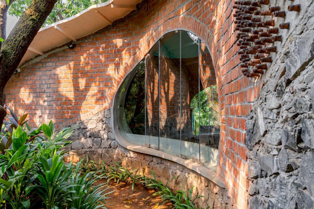 Doğal Malzemelerle İnşa Edilen Konut