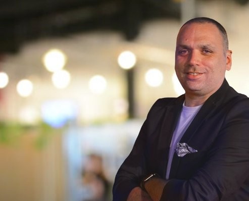 AgeSA Hayat ve Emeklilik İnsan Kaynakları ve Sürdürülebilirlik Genel Müdür Yardımcısı Burak Yüzgül AgeSA Hayat ve Emeklilik İnsan Kaynakları ve Sürdürülebilirlik Genel Müdür Yardımcısı Burak Yüzgül