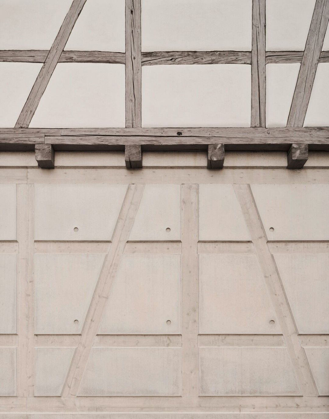 Alte Keller'in Eski Şaraphane Binasının Sürdürülebilir Değişimi