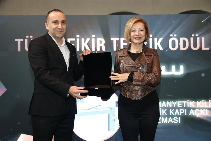 Yapı Kataloğu’nun Altın Çekül Teşvik Ödülü'nü Çuhadaroğlu Grup'un KA 200 Ürünü Kazandı