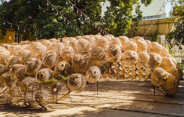 Bambudan İnşa Edilmiş Sürdürülebilir Bir Pavyon