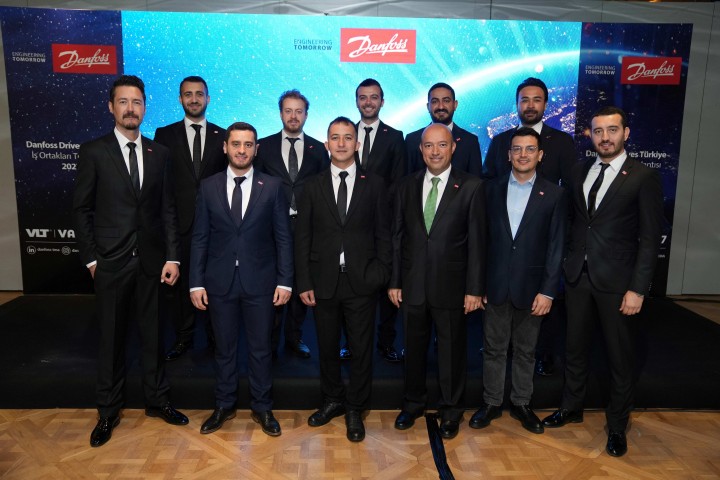 Danfoss Türkiye Güç Elektroniği ve Drives, 2023 Strateji Toplantısı’nda İş Ortaklarıyla Buluştu
