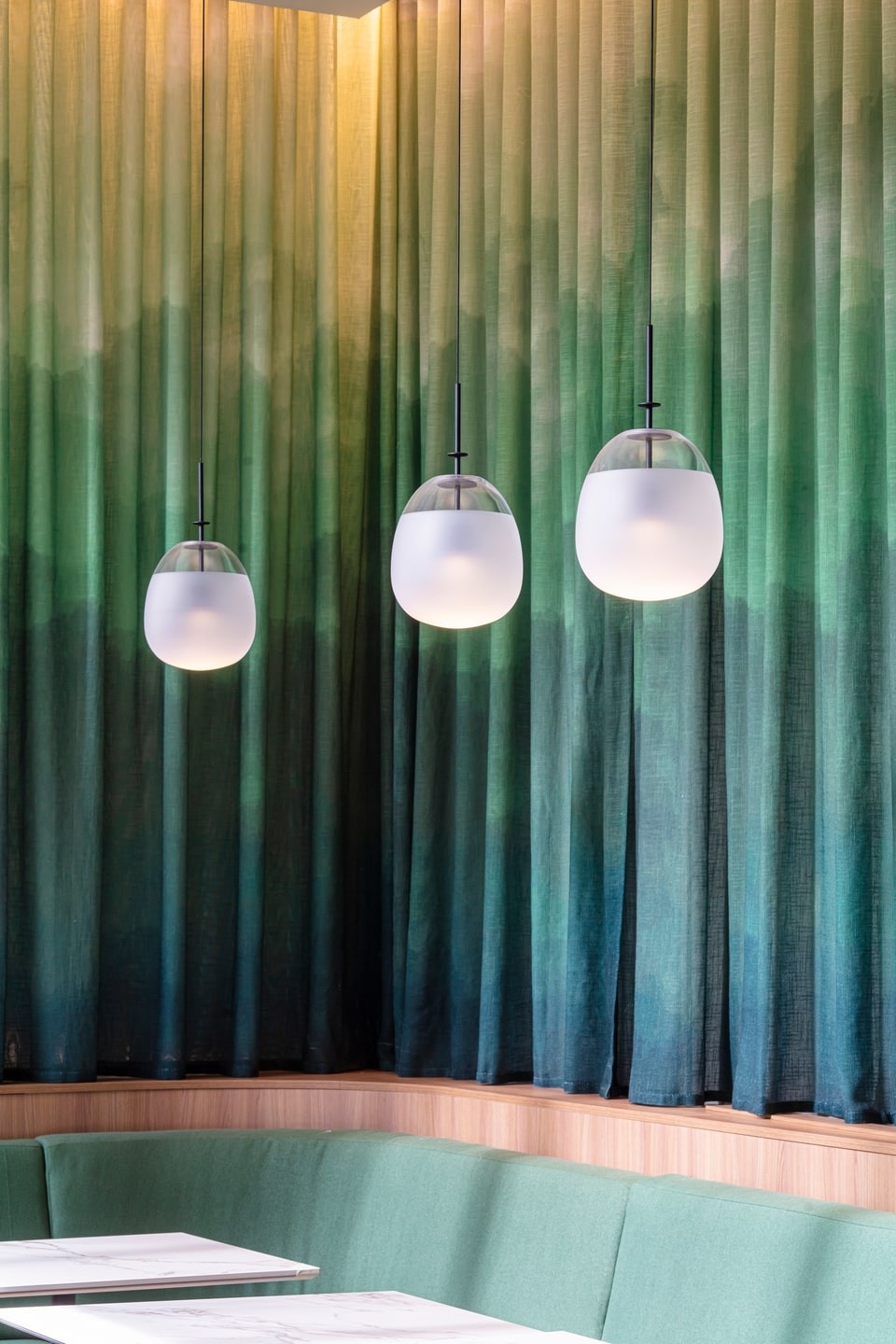 EL EQUIPO CREATIVE'den Dönüşümsel Sürdürülebilir Bir Otel İç Alan Konsepti EL EQUIPO CREATIVE'den Dönüşümsel Sürdürülebilir Bir Otel İç Alan Konsepti