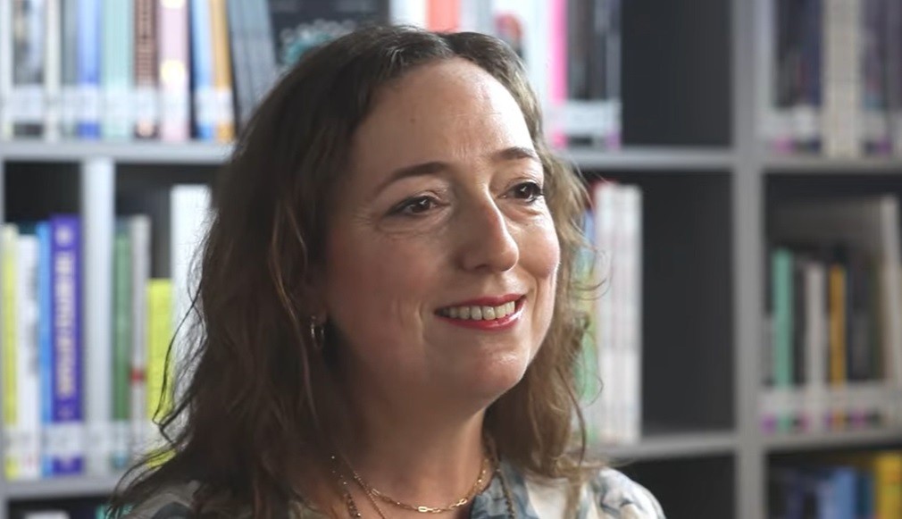 yazar Gülin Yücel yazar Gülin Yücel