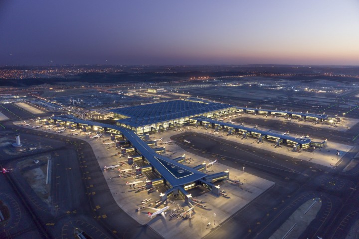 “İstanbul'un Yeni Havalimanı 100 Yıllık Bir Planla İnşa Edildi”