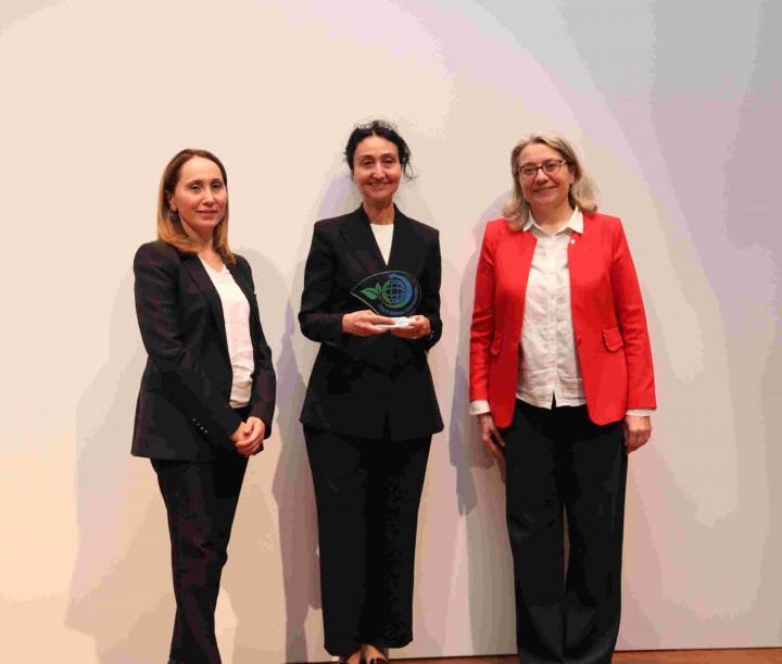 Kimpur İstanbul Karbon Zirvesi'nde "Düşük Karbon Kahramanı" Ödülünü Aldı!