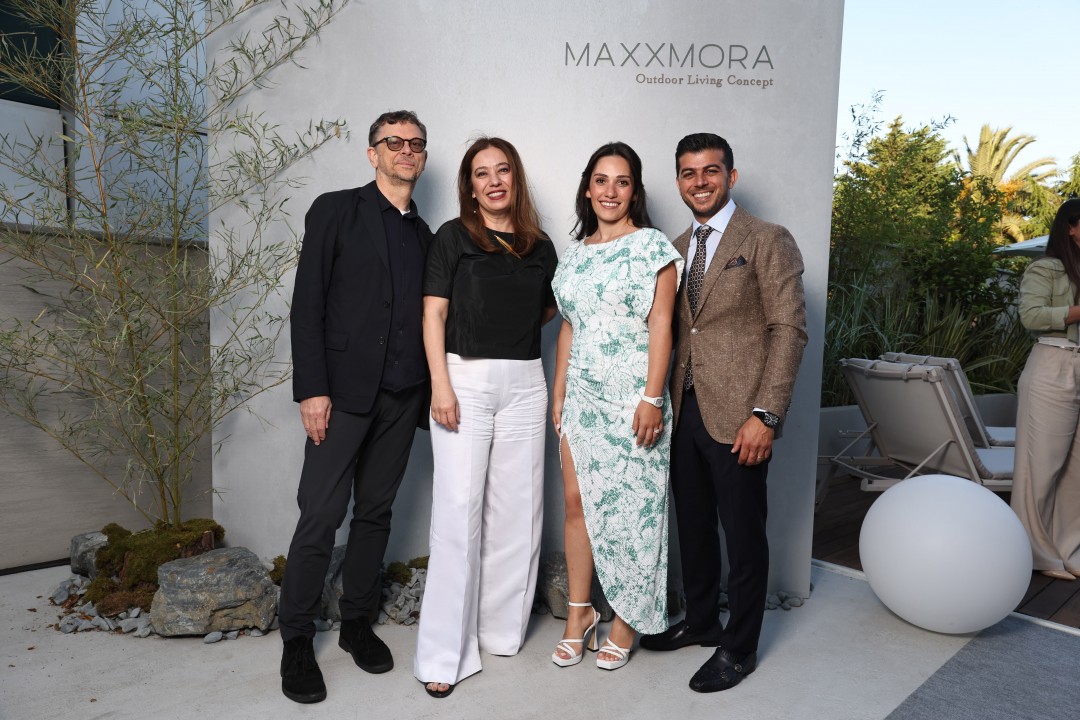 DEFNE KOZ & MARCO SUSANI, Maxxmora Outdoor Living Concept kurucusu İmmanuel Özyürek ve eşi Anna Özyürek