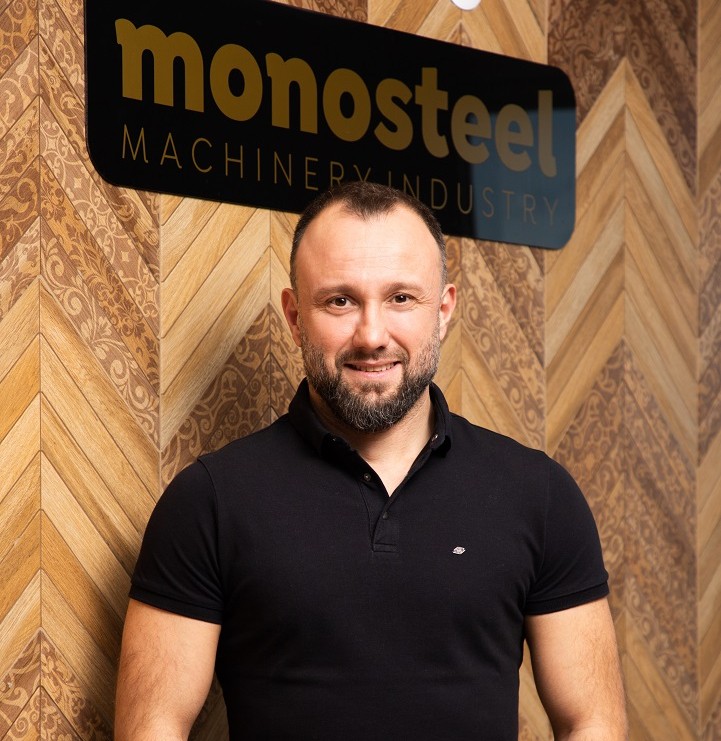 Mono Steel’in CEO’su ve ortağı Mustafa Toprakçeken