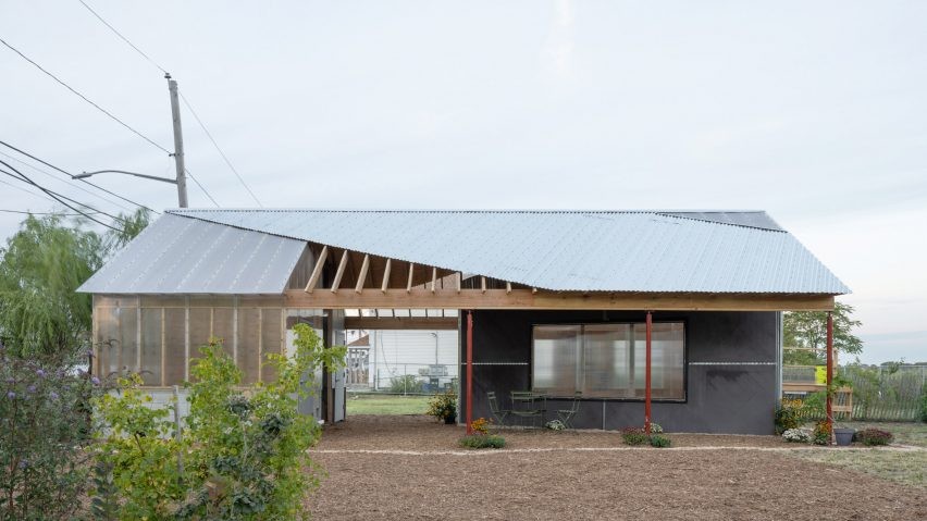 New Yorklu Tasarımcılar Yeniden Kullanılan Mimari Maketten İnşa Ediyor