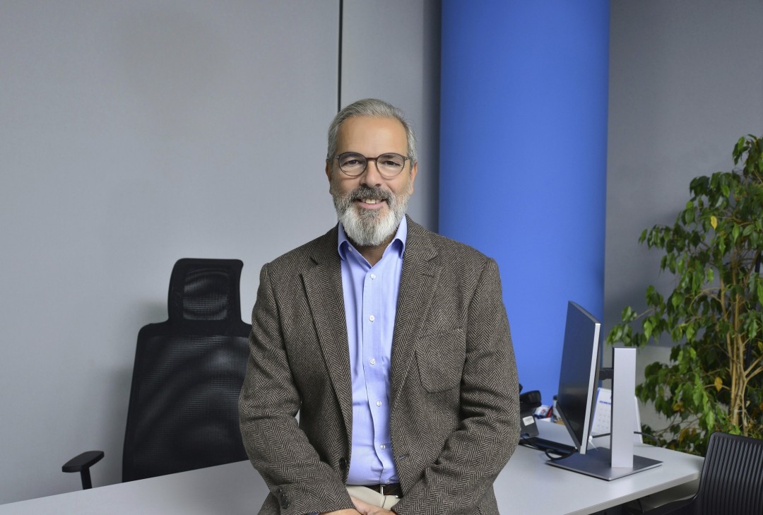 Satıştan Sorumlu Genel Müdür Yardımcısı Erol Kayaoğlu Satıştan Sorumlu Genel Müdür Yardımcısı Erol Kayaoğlu