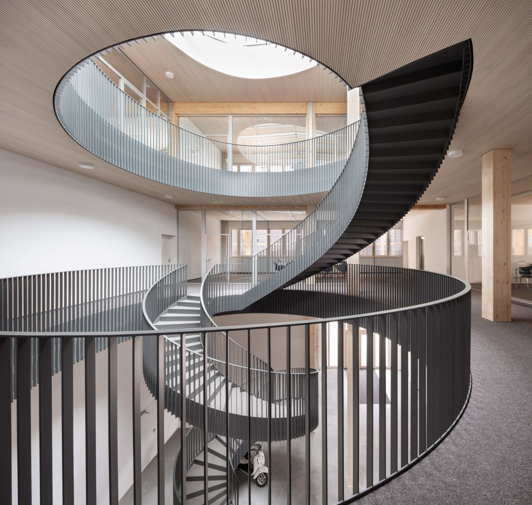 Sürdürülebilir Biçimde İnşa Edilmiş Yeni Bir Fabrika ve Ofis Binası