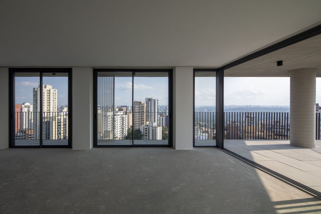 Sürdürülebilir Tasarlanmış Tropikal Metropol Kulesi Sürdürülebilir Tasarlanmış Tropikal Metropol Kulesi