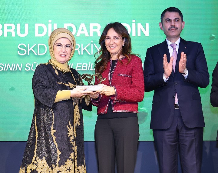 SKD Yönetim Kurulu Başkanı Ebru Dildar Edin'e Sürdürülebilirlik Lideri Ödülü