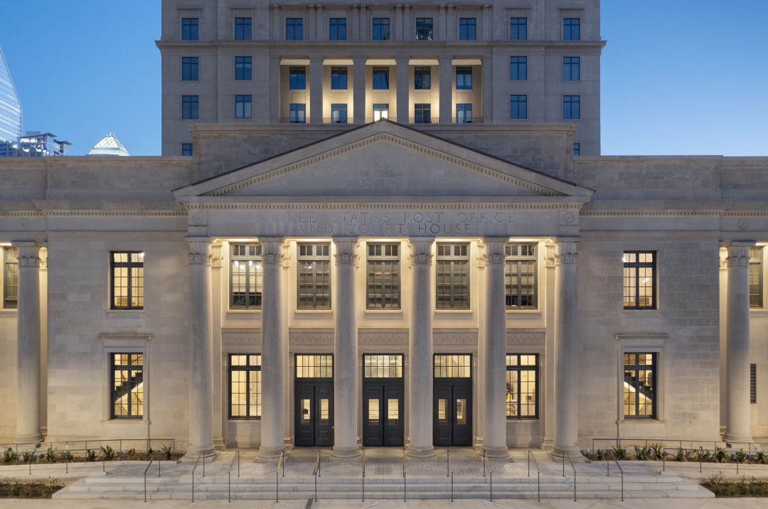 Tarihi Charlotte Adliye Sarayı'nın Sürdürülebilir Genişletilmesi