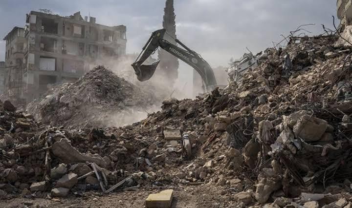 Turizmcilerden Moloz Sorununa Çözüm Önerisi: Liman ve Marina Yapımında Kullanılsın