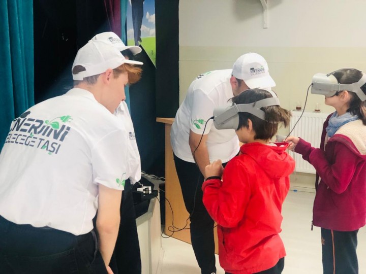 UEDAŞ VR Teknolojisi İle Enerjisini Geleceğe Taşıyor