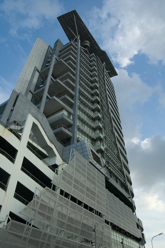 UMNO Kulesi: Doğal Havalandırma