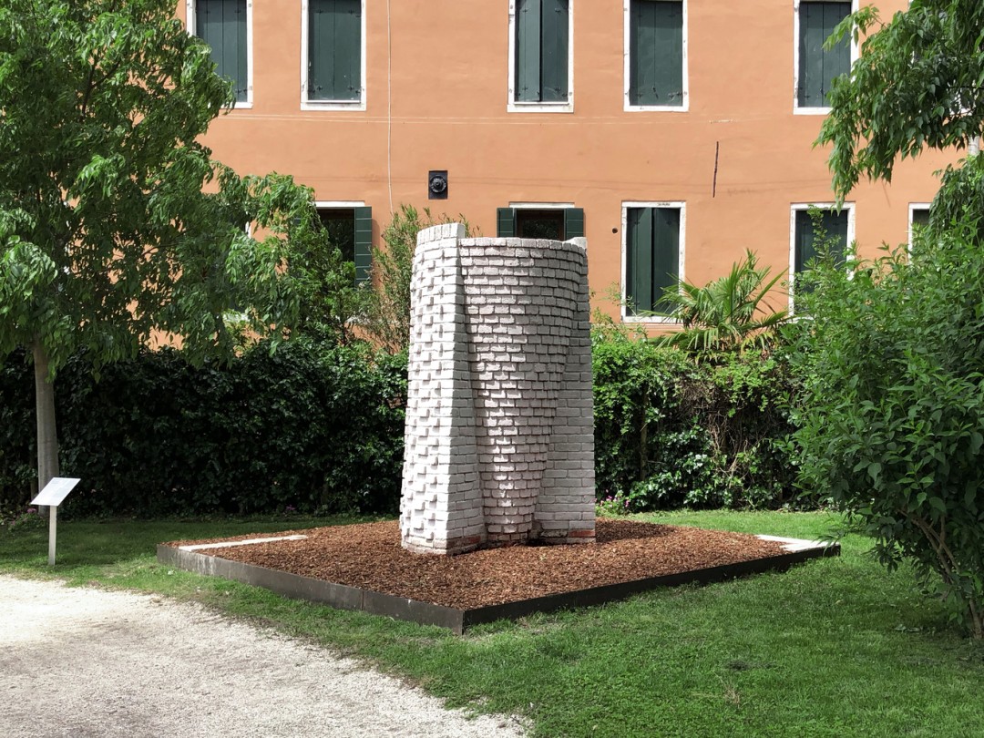 Urban Radicals Atık Temelli İnşaatı Araştırıyor