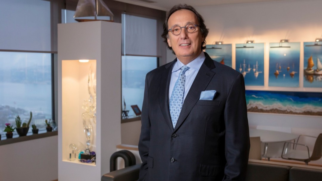 Yorglass Yönetim Kurulu Başkanı ve CEO’su Semavi Yorgancılar Yorglass Yönetim Kurulu Başkanı ve CEO’su Semavi Yorgancılar