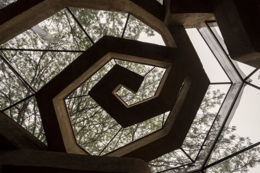 Chuzhi House Chuzhi House