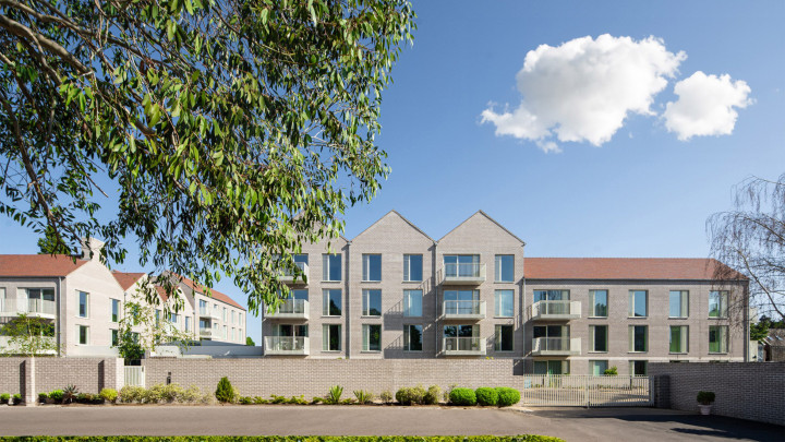 Doğayla Bağlantılı Tuğla Kaplı Konut Topluluğu