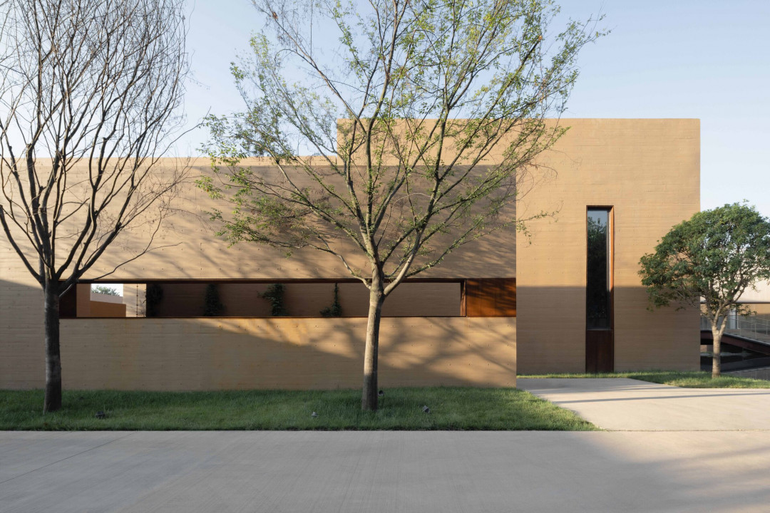 Mu Feng Yue Hot Spring Hotel