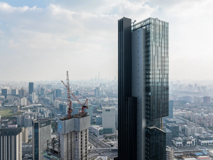 Şanghay'daki En Yüksek Gökdelen Olarak Axiom