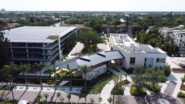 "Dünyanın İlk Net Pozitif Enerjili" Botanik Bahçesi