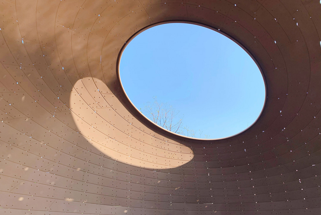 İnce Kabuklu Metal Dokuma Pavyonu İnce Kabuklu Metal Dokuma Pavyonu