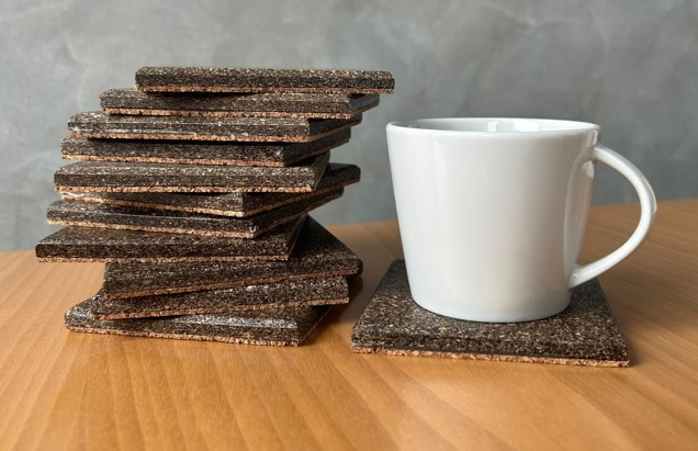 Kahve posasından panel Kahve posasından panel