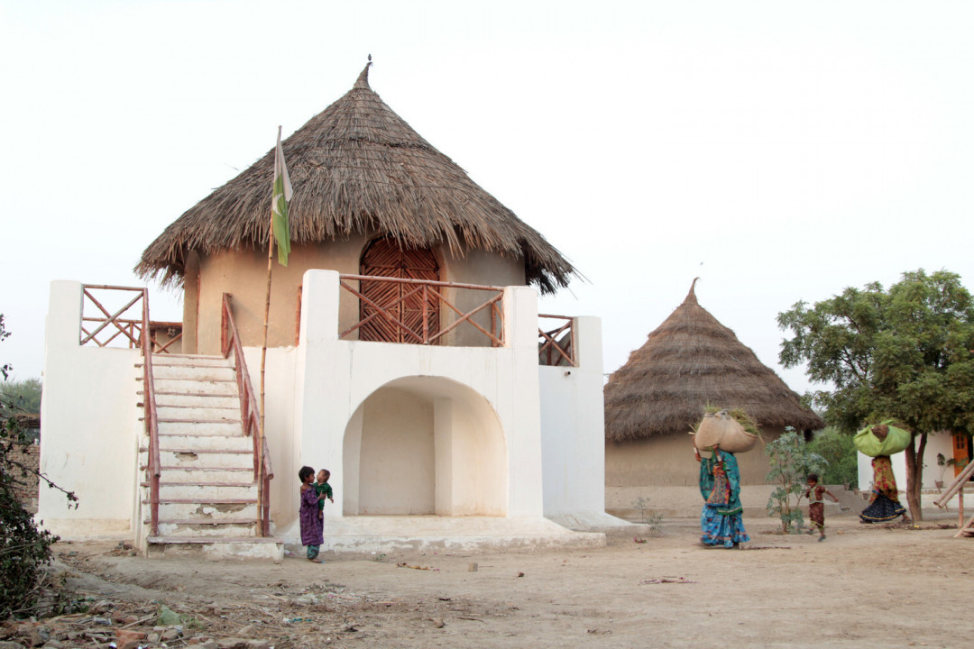 Düşük teknolojili mimari