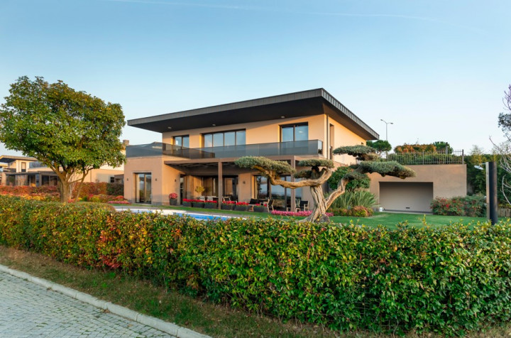 Doğanın İçindeki Yaşam: Yeşilyaka Su