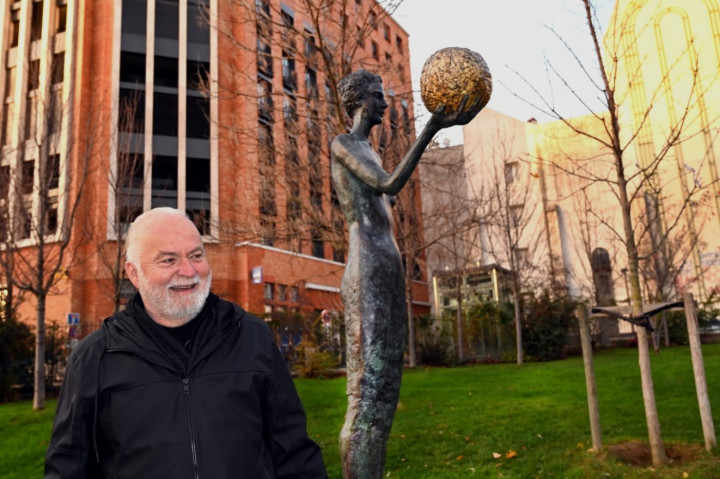 Cem Sağbil’in Heykelleri Paris’te